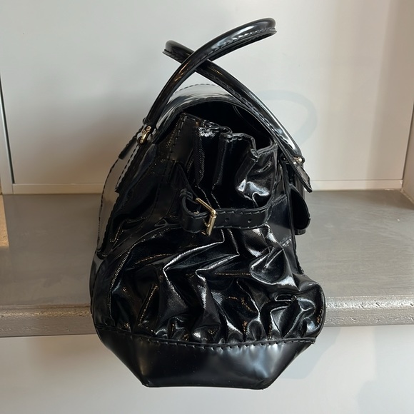 Gucci Large Queen Black Dialux Coated Canvas Tote - Picture 2 of 14